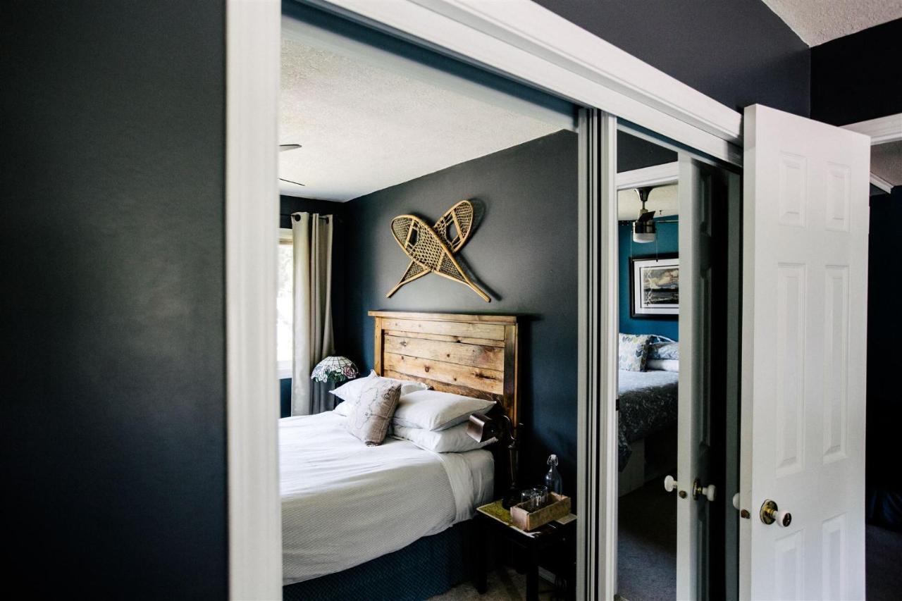 Alpenrose Revelstoke Bed & Breakfast Екстериор снимка
